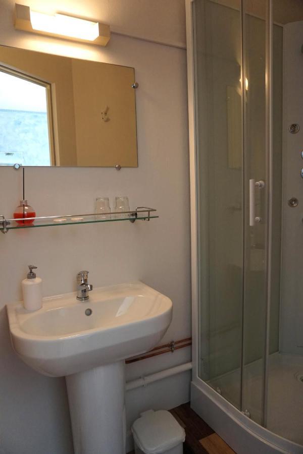 Job Les Neuf Bouleaux B&B 외부 사진